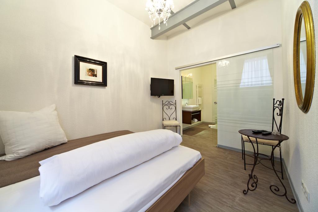 Gaestehaus Steinmuehle Osthofen Chambre photo
